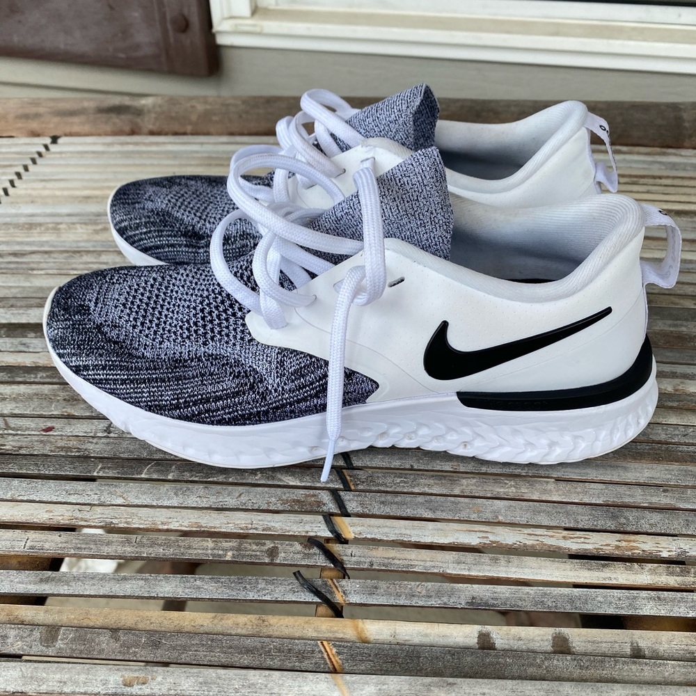 Nike Odyssey React 2 Flyknit